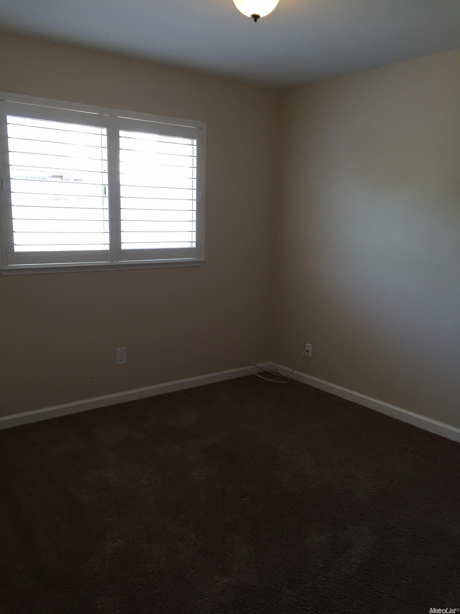 3425 Cobblestone Dr, Rocklin, CA 95765 photo 18