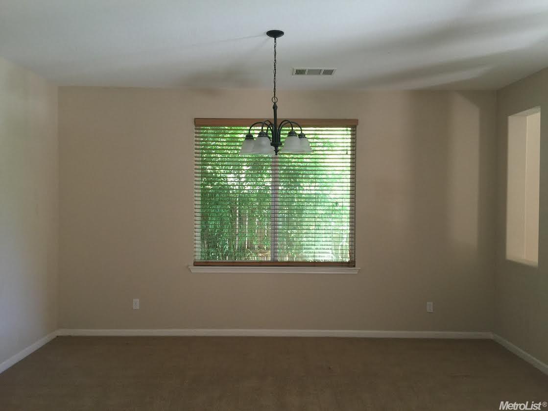 2804 Espana Ln, Modesto, CA 95355 photo 9