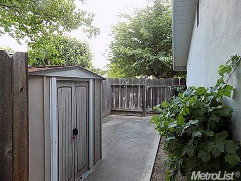 2098 Brookdale Dr, Merced, CA 95340 photo 12