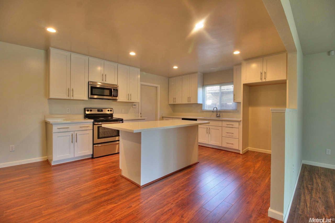 224 Raven Ct, Modesto, CA 95350 photo 4