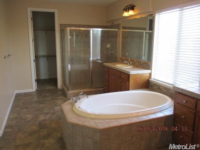 1534 Calhoun Ave, Ripon, CA 95366 photo 9