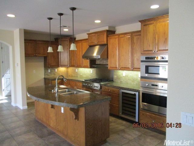 1534 Calhoun Ave, Ripon, CA 95366 photo 4