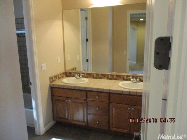1534 Calhoun Ave, Ripon, CA 95366 photo 12