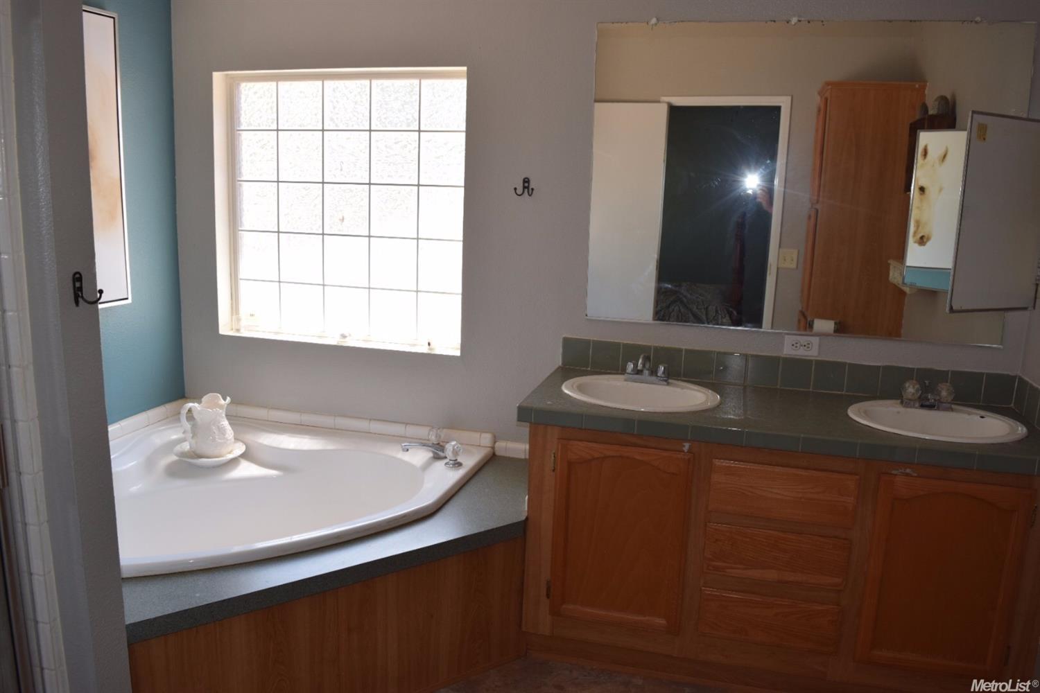 742 Pinon, Copperopolis, CA 95228 photo 14