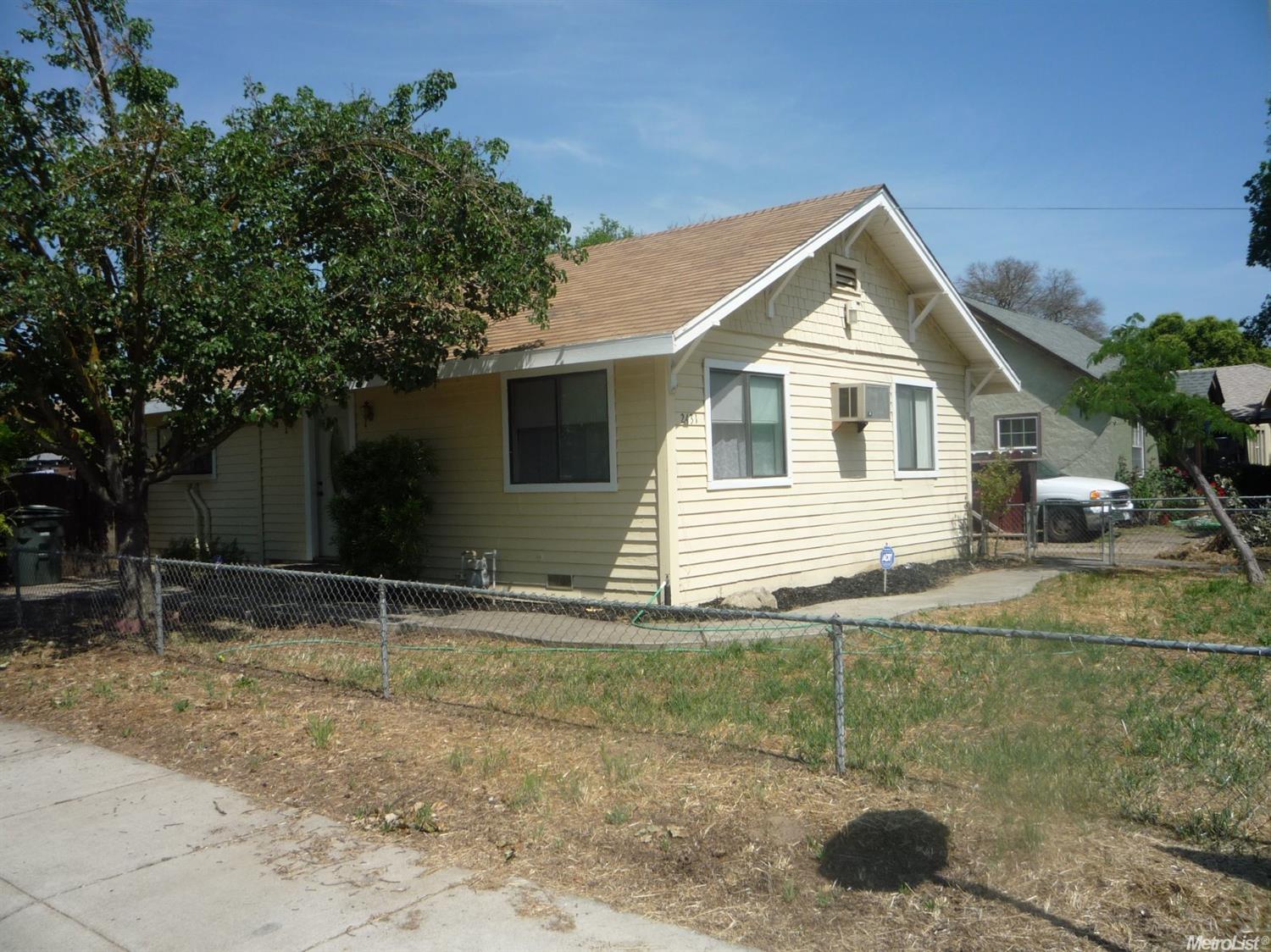 2431 6th St, Hughson, CA 95326 photo 1