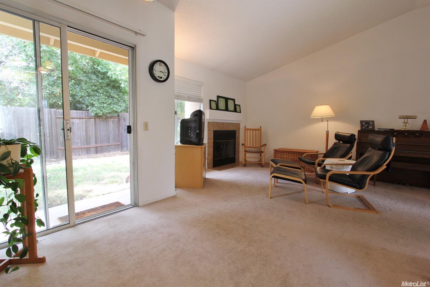 5772 Summit Dr, Rocklin, CA 95765 photo 8