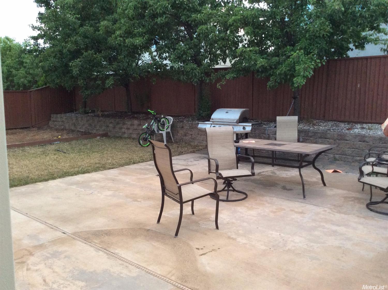 7761 Hyde Park Cir, Antelope, CA 95843 photo 4