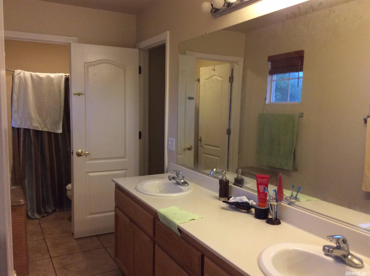 7761 Hyde Park Cir, Antelope, CA 95843 photo 7