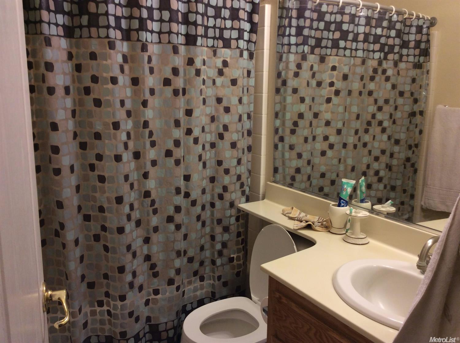 7761 Hyde Park Cir, Antelope, CA 95843 photo 15