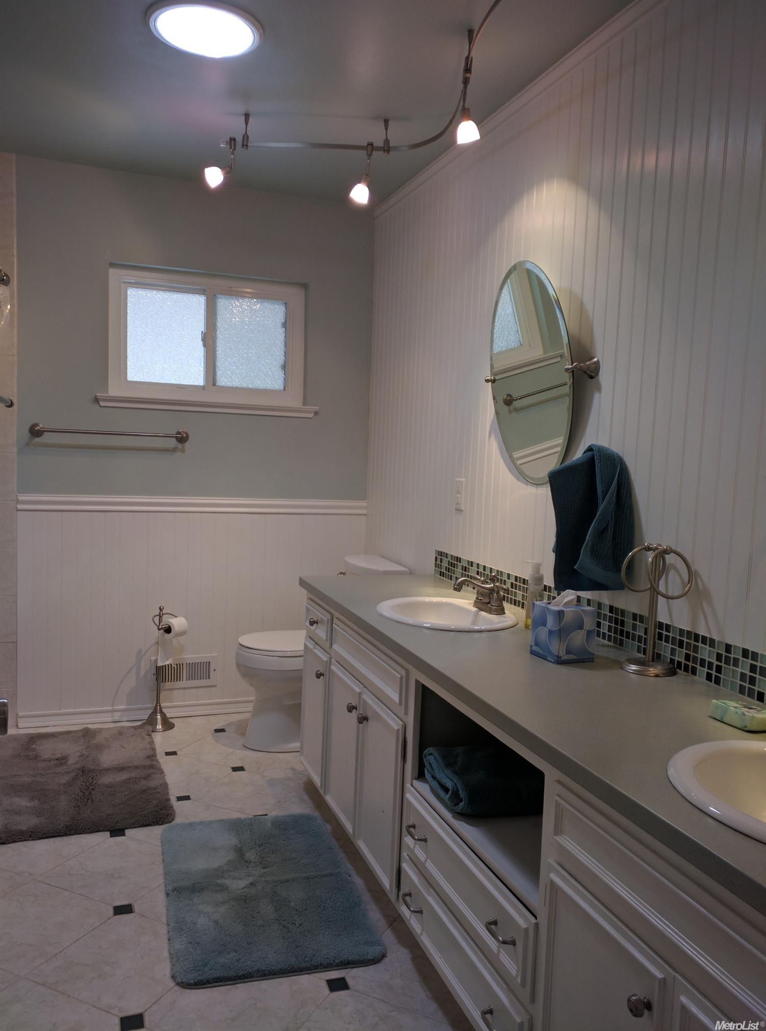 6911 Los Olivos Way, Carmichael, CA 95608 photo 11