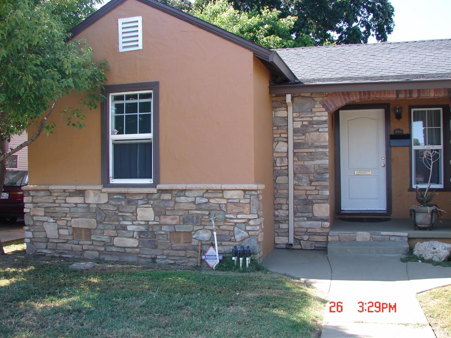 113 Hampton St, Stockton, CA 95204 photo 3