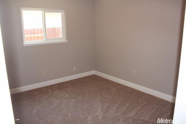 525 Somoa Ln, Lathrop, CA 95330 photo 13