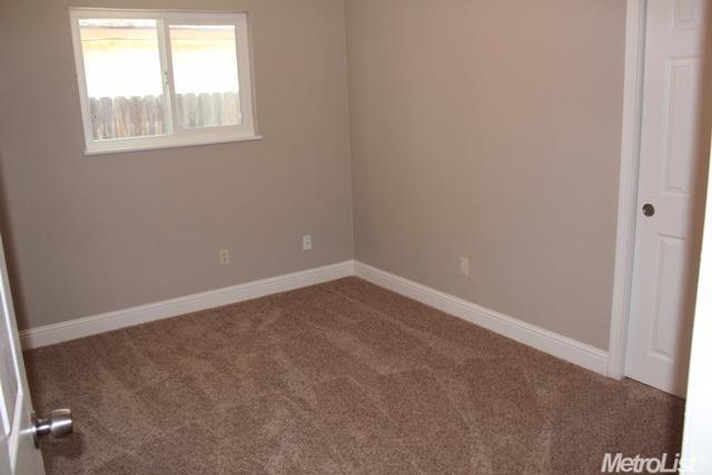 525 Somoa Ln, Lathrop, CA 95330 photo 14