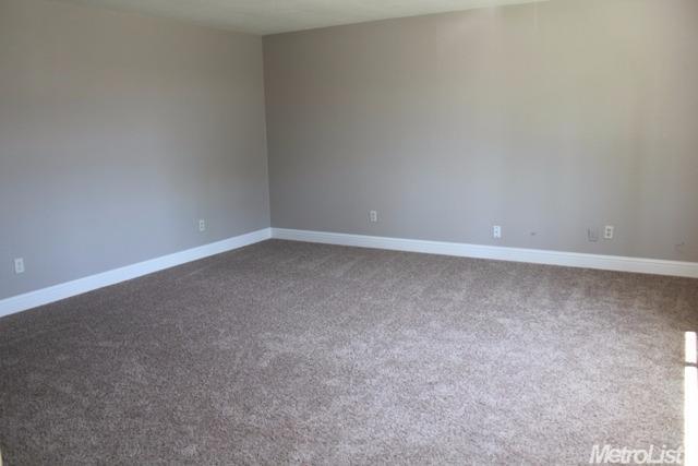 525 Somoa Ln, Lathrop, CA 95330 photo 5