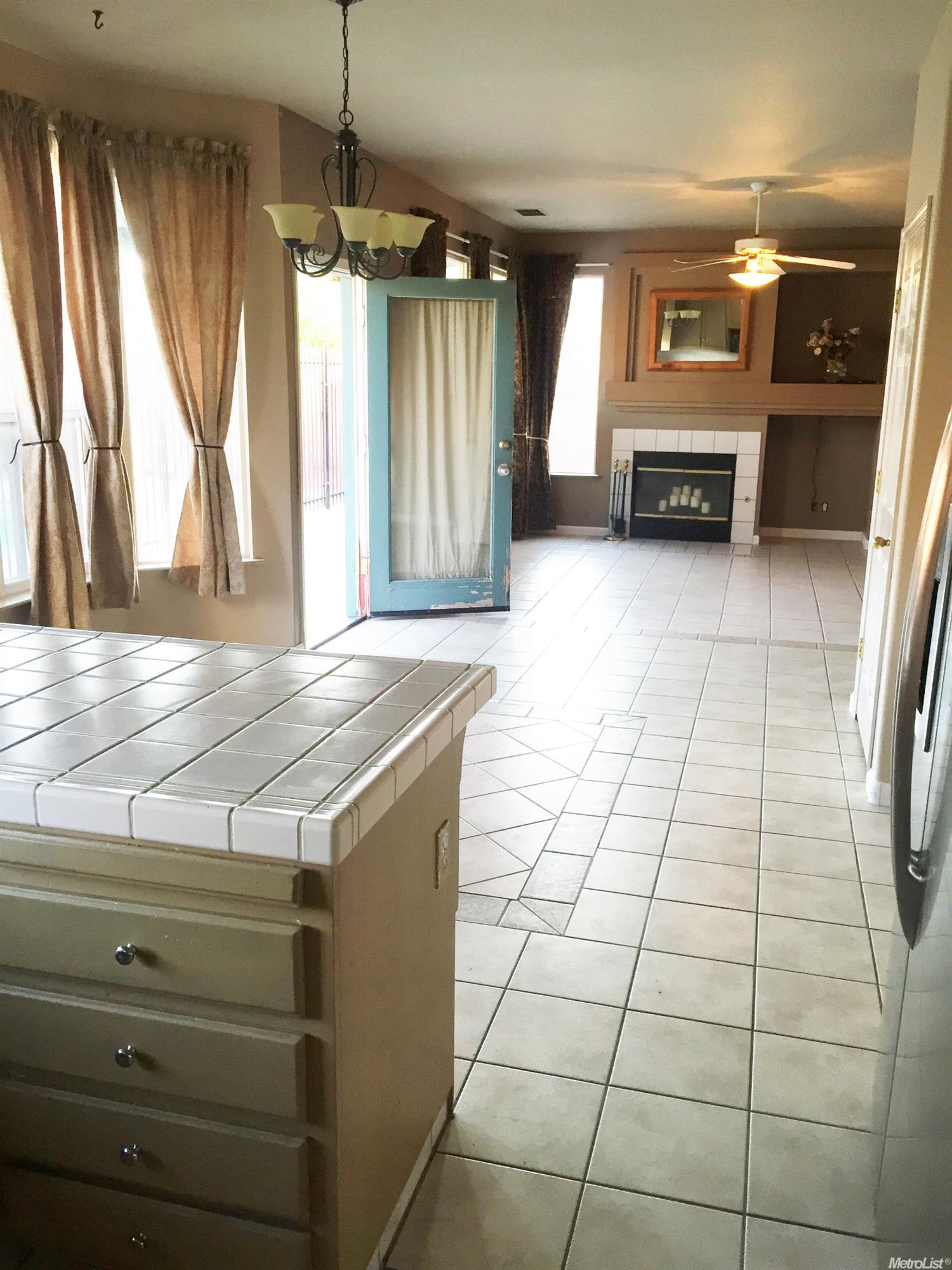 3720 Jarena Dr, Modesto, CA 95357 photo 10