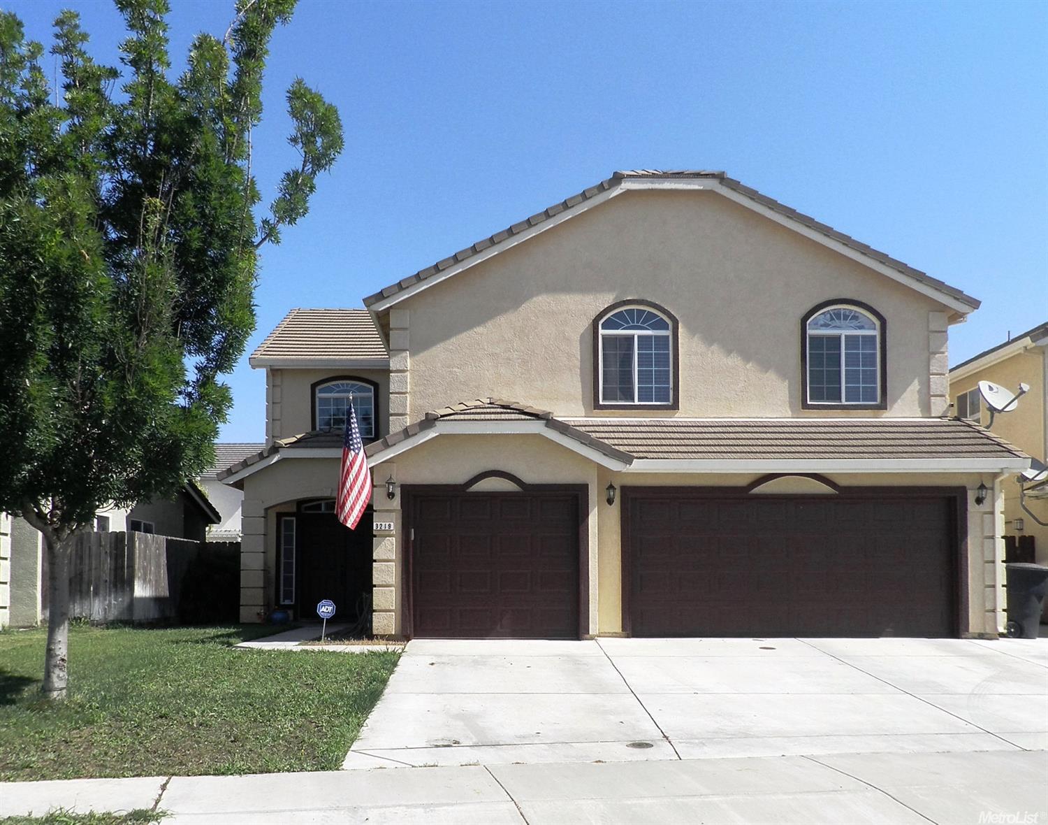 3219 Sutton Dr, Riverbank, CA 95367 photo 1
