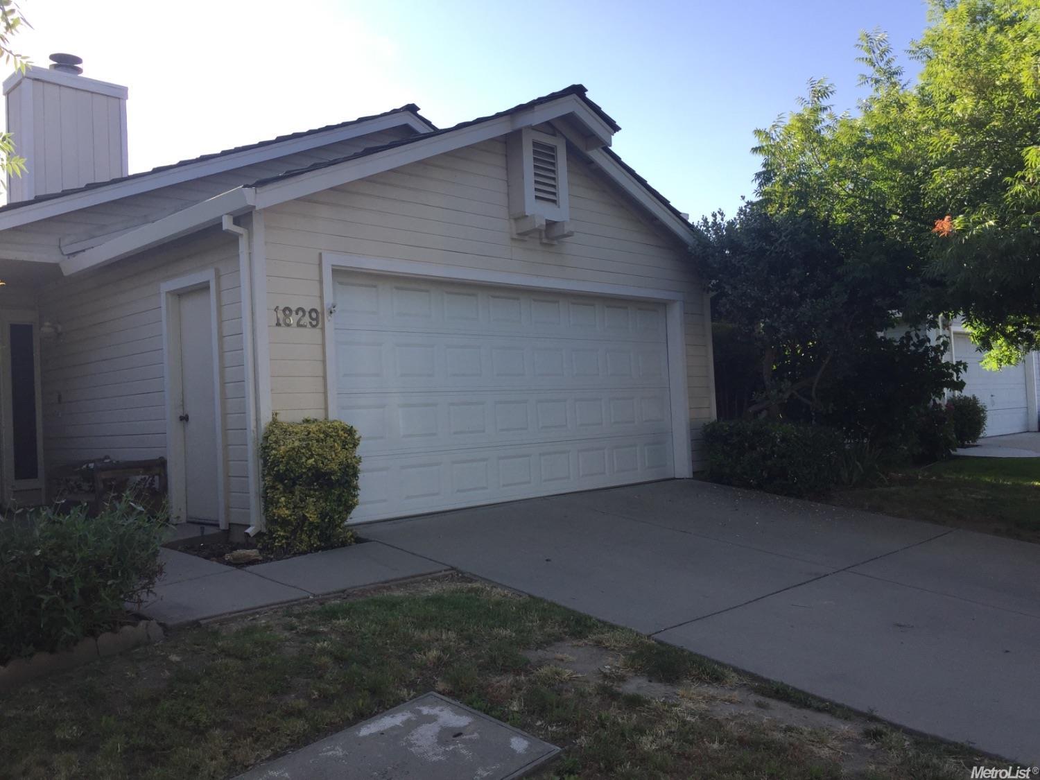 1829 Cashmere Dr, Modesto, CA 95355 photo 1