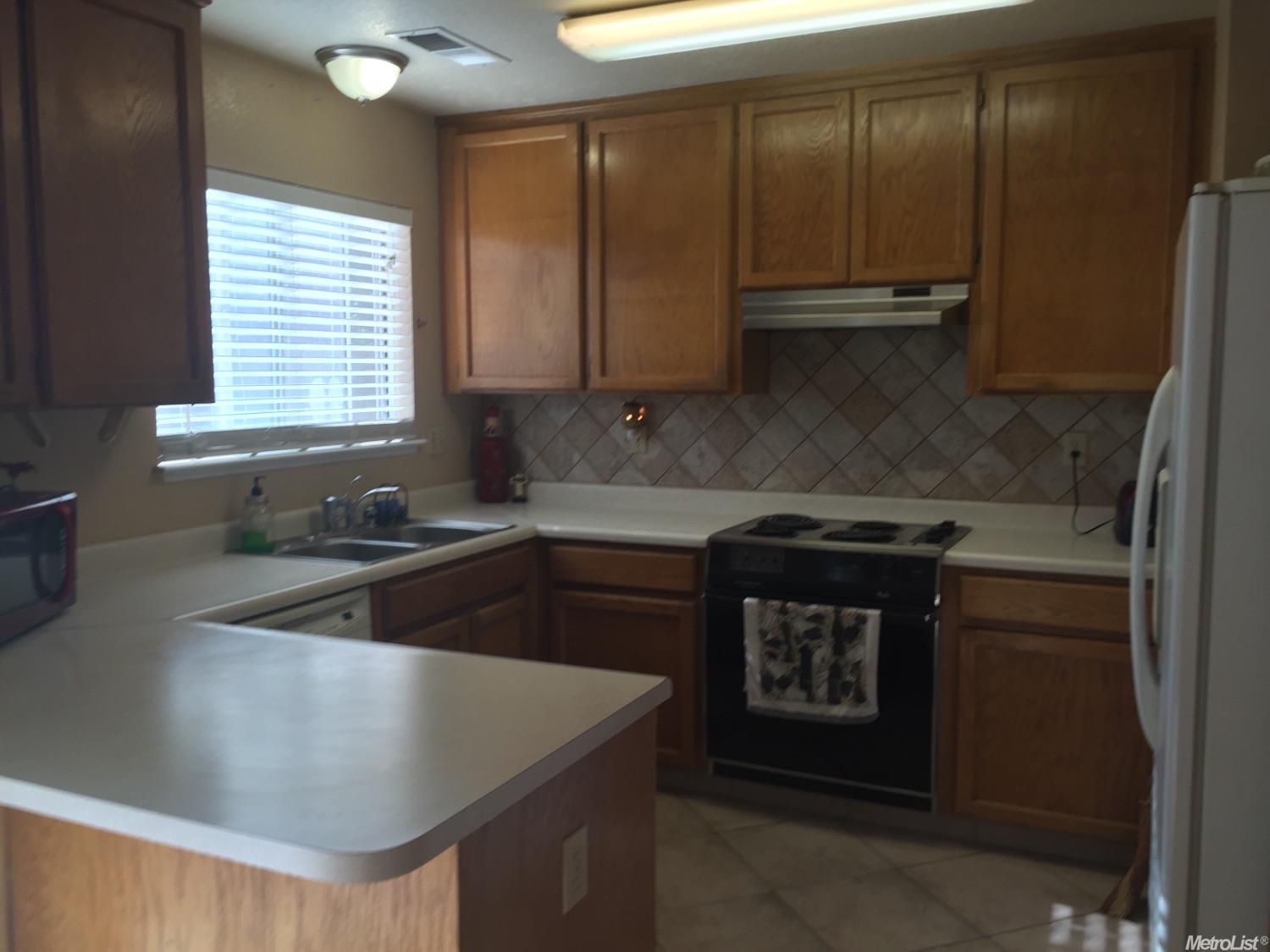 1829 Cashmere Dr, Modesto, CA 95355 photo 11
