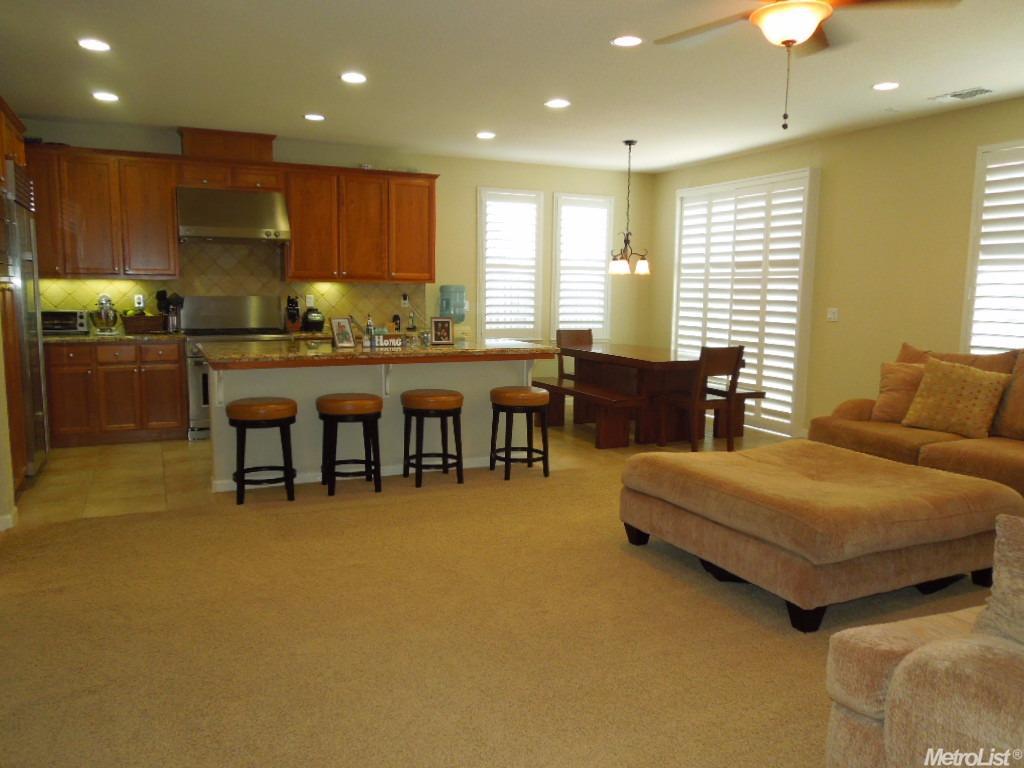3004 Montgomery Ln, Modesto, CA 95355 photo 8