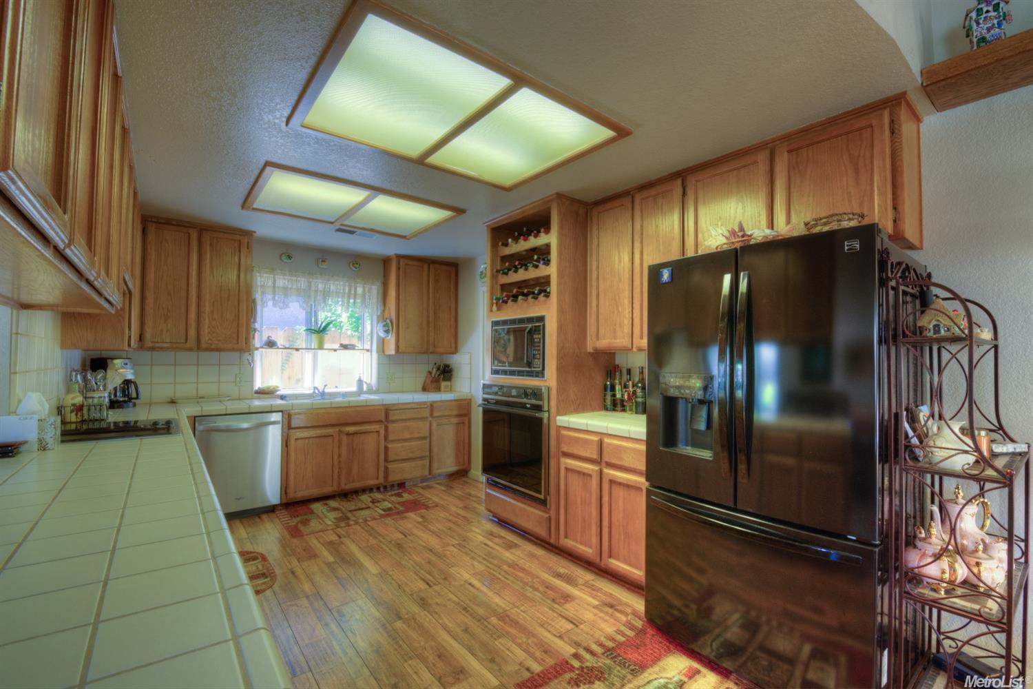 2716 Nora Ln, Modesto, CA 95355 photo 6