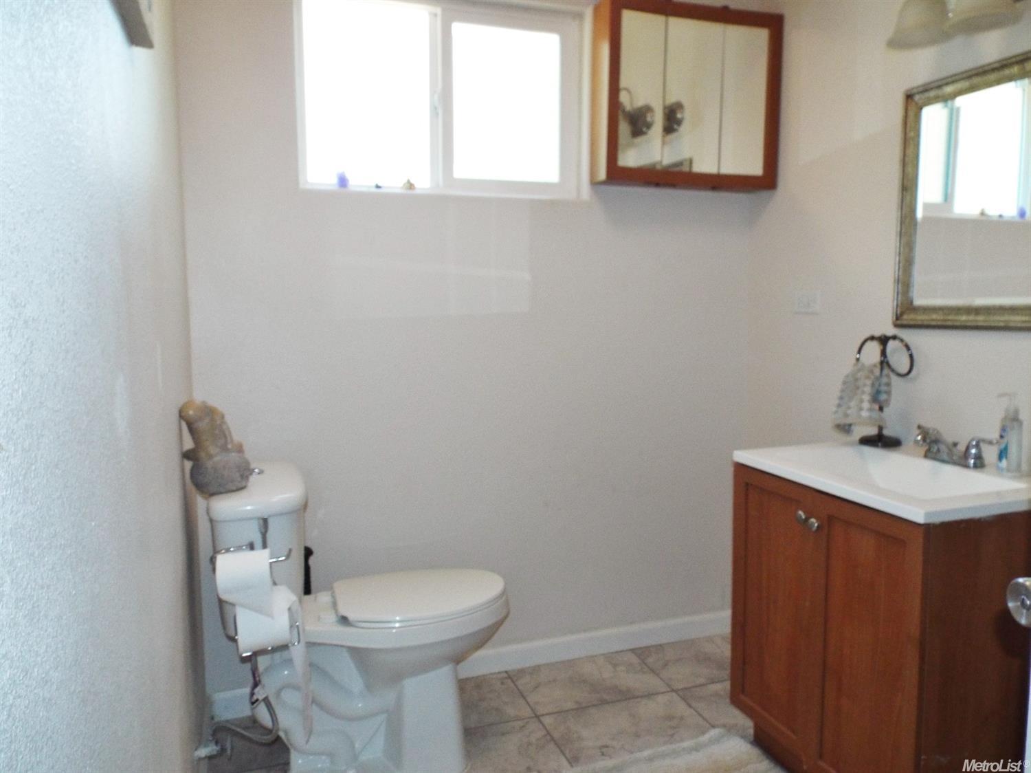 12 S 6th St, Patterson, CA 95363 photo 9