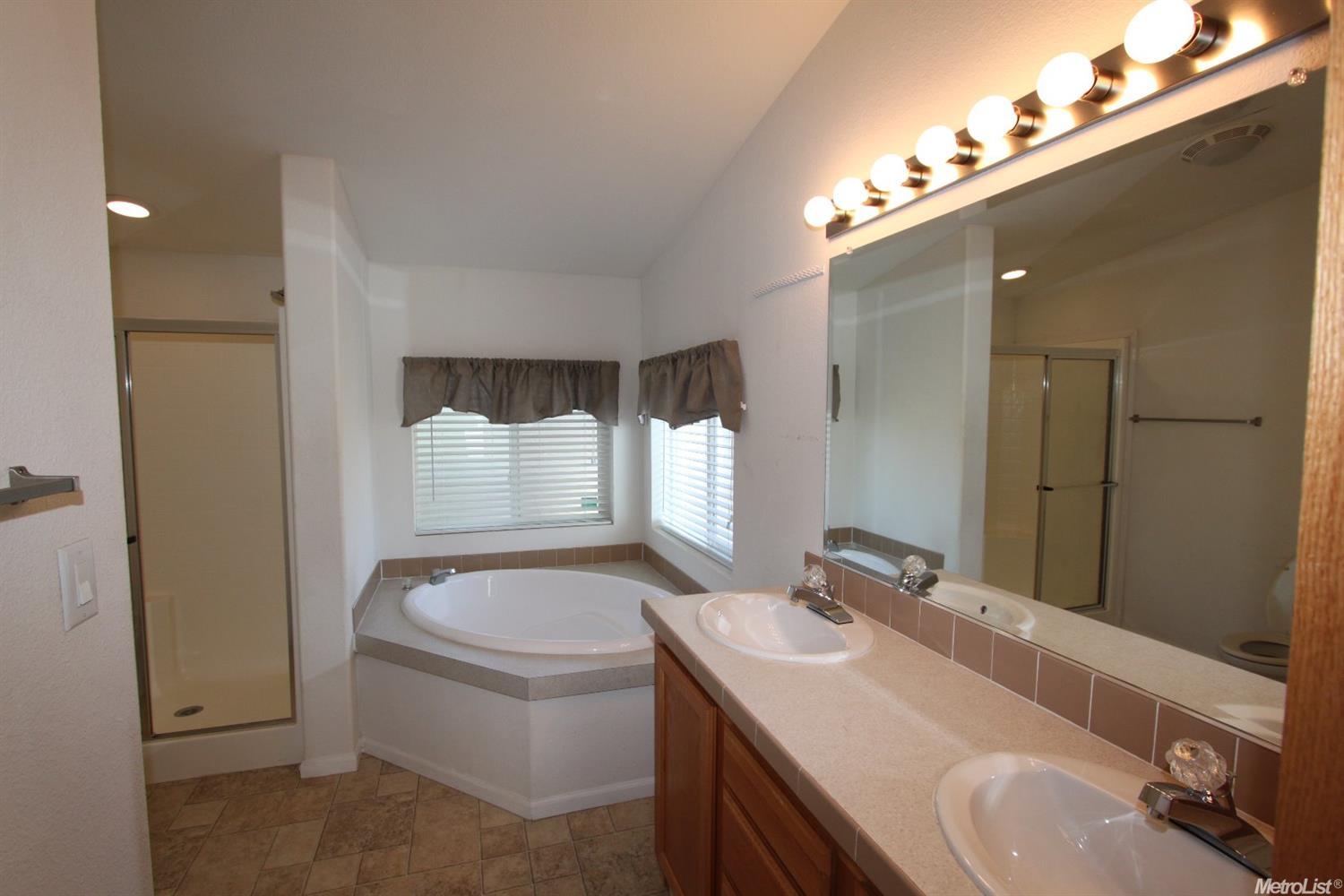 6237 Sutter Ave, Carmichael, CA 95608 photo 8