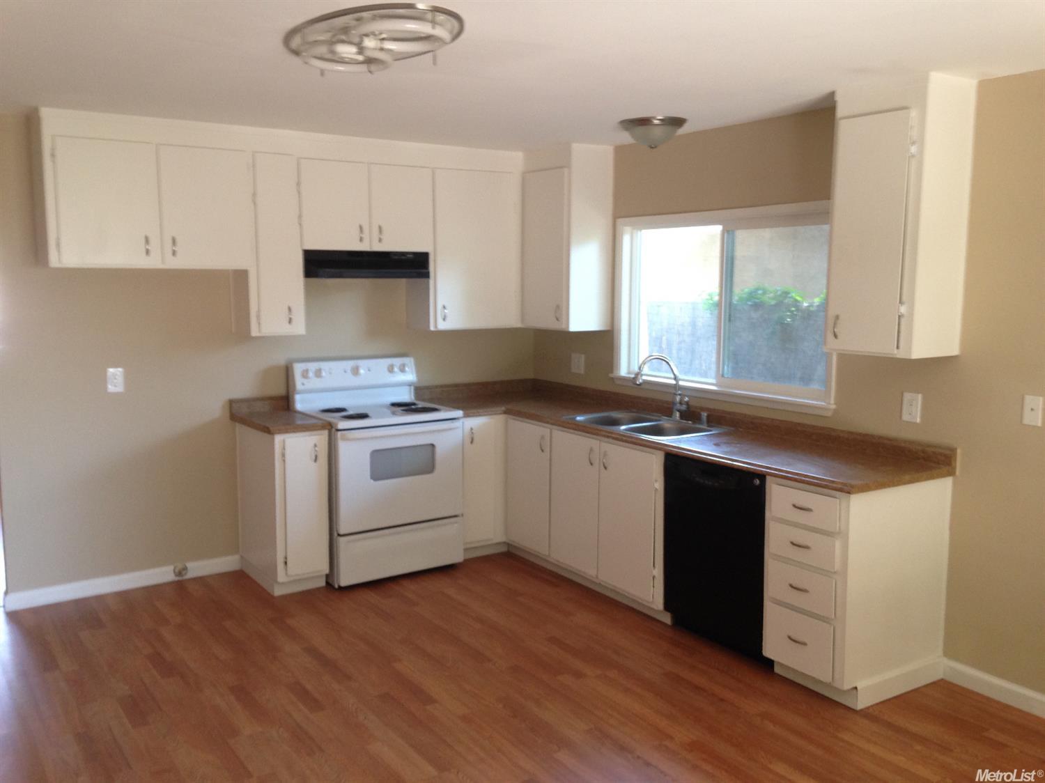 654 Gold St, Manteca, CA 95336 photo 5