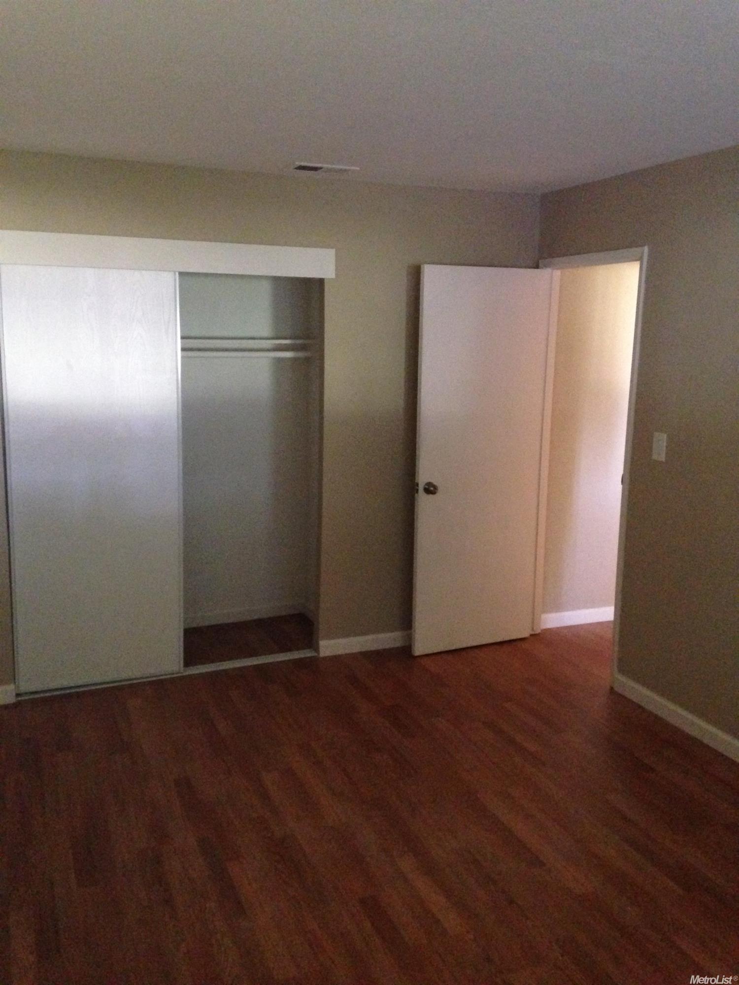 654 Gold St, Manteca, CA 95336 photo 9