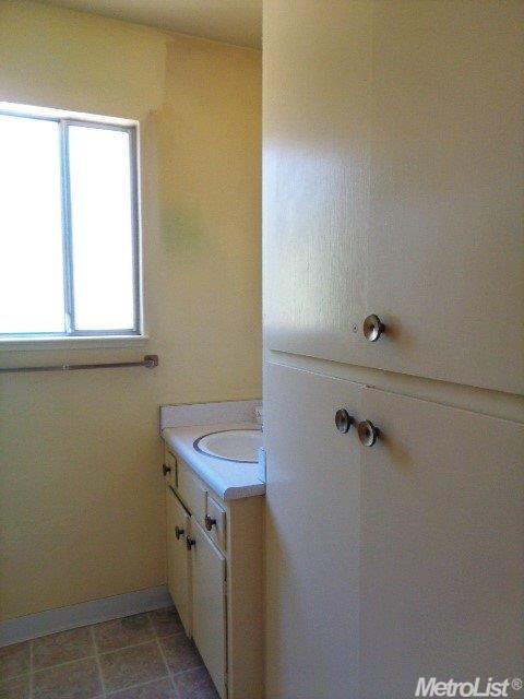 1412 Brannon Ave, Modesto, CA 95350 photo 14