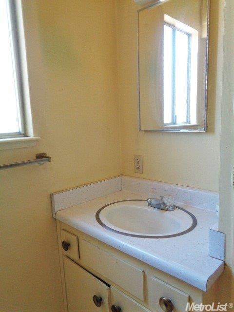 1412 Brannon Ave, Modesto, CA 95350 photo 16