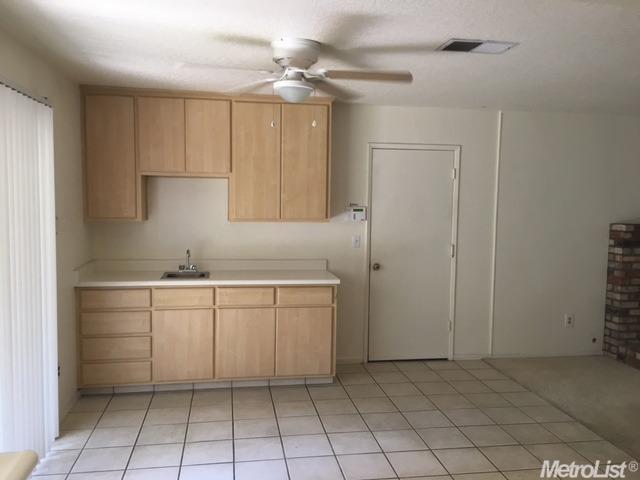 3105 Julia Way, Modesto, CA 95350 photo 3