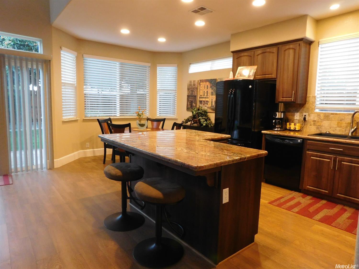 1908 Hastings, Manteca, CA 95336 photo 5
