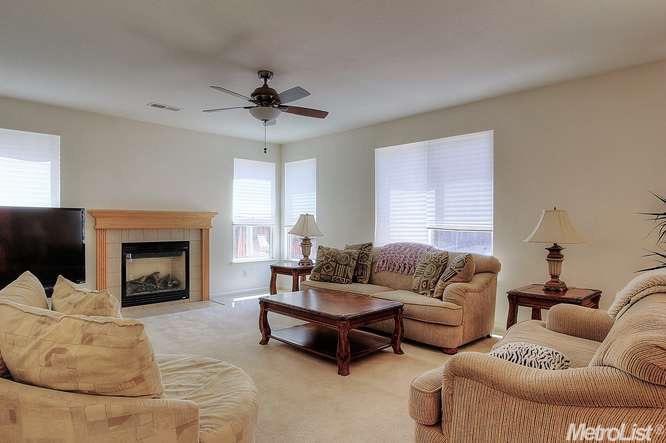 317 Glenbriar Cir, Tracy, CA 95377 photo 8