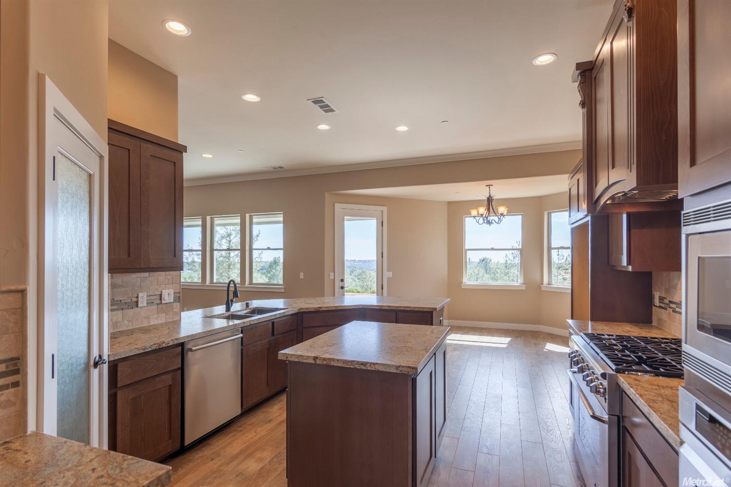 3928 Walnut Dr, Rescue, CA 95672 photo 8
