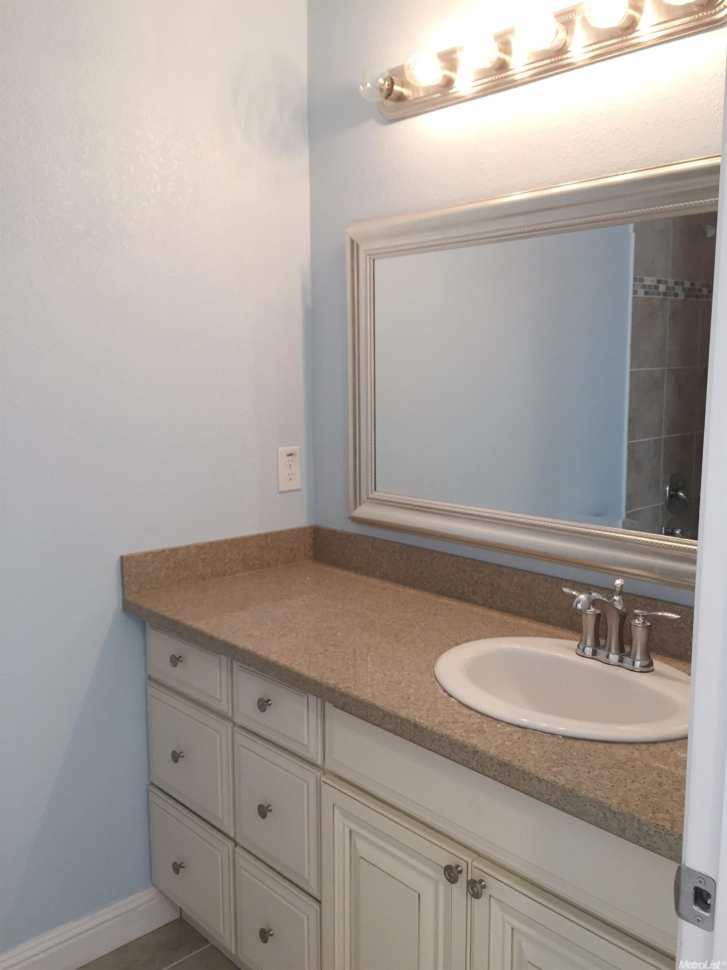 8224 Manhart Way, Elverta, CA 95626 photo 9