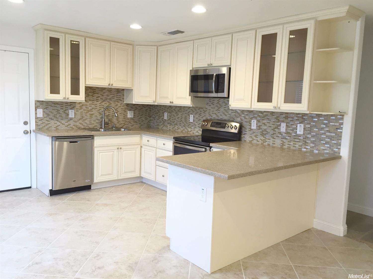 8224 Manhart Way, Elverta, CA 95626 photo 2