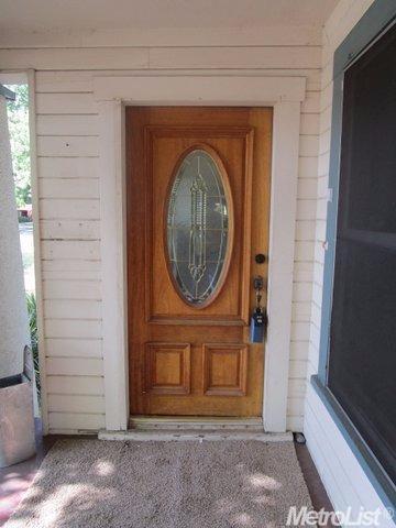 534 Castle St, Modesto, CA 95350 photo 2