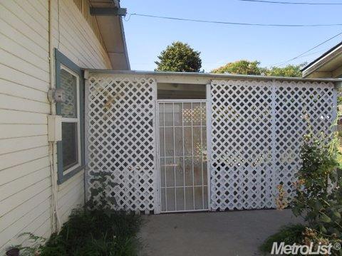 534 Castle St, Modesto, CA 95350 photo 16