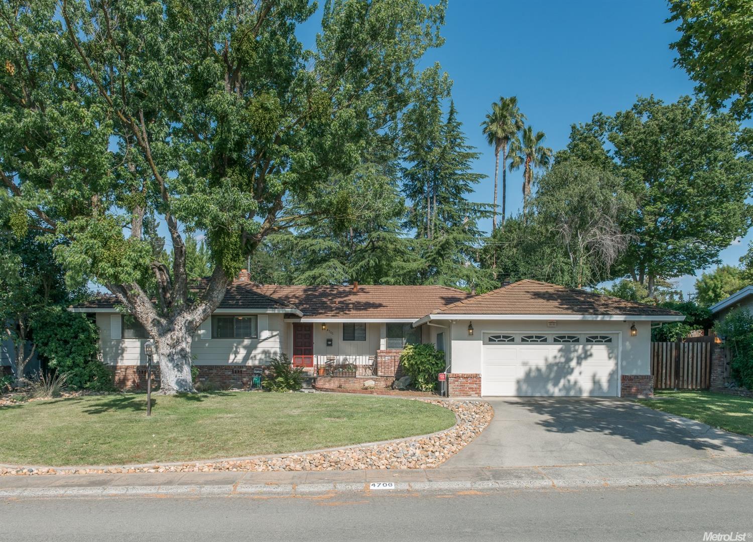 4706 Cameron Ranch Dr, Carmichael, CA 95608 photo 1