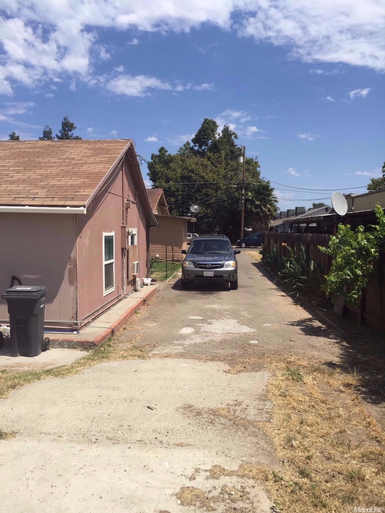 830 Wakefield Rd, Turlock, CA 95380 photo 10