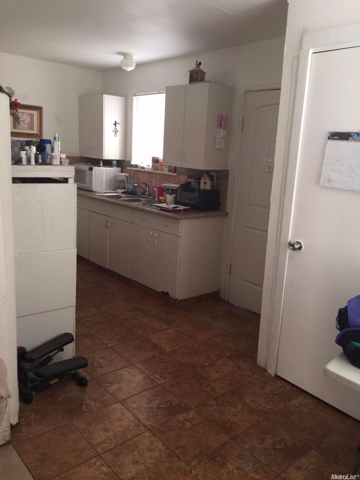 830 Wakefield Rd, Turlock, CA 95380 photo 17