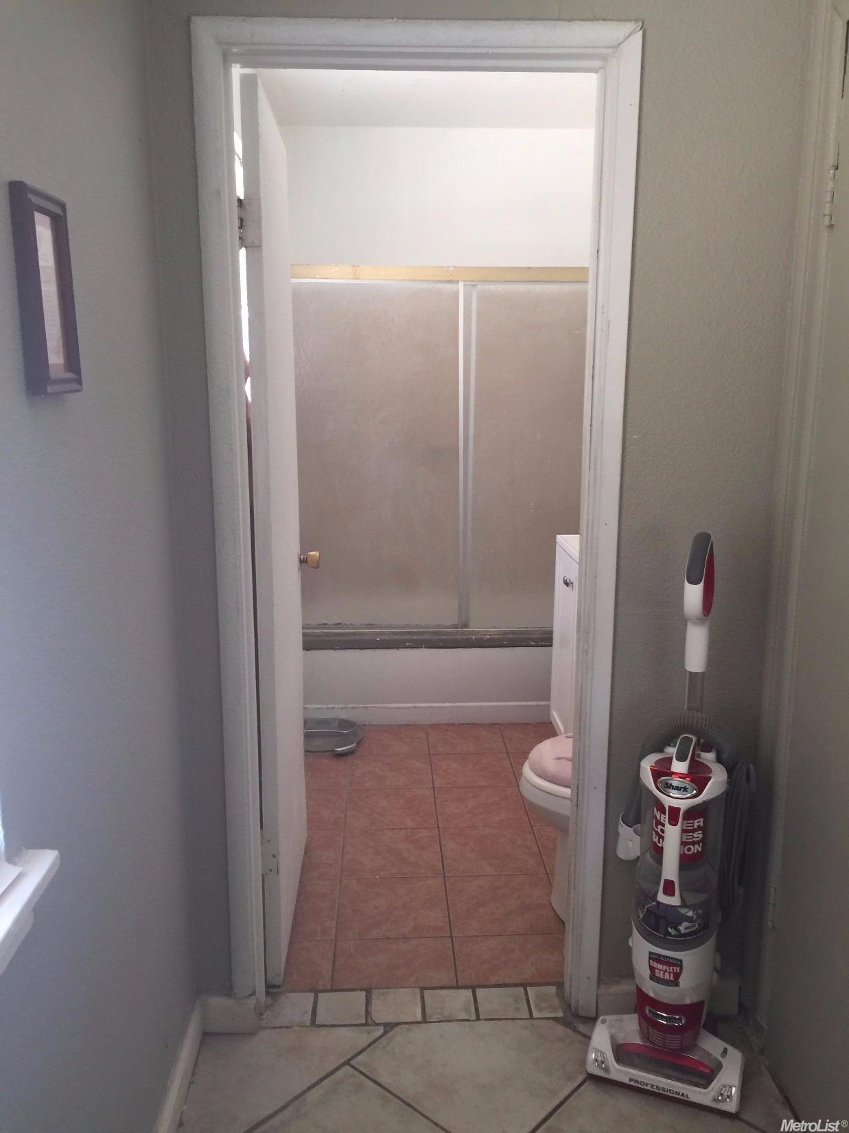 830 Wakefield Rd, Turlock, CA 95380 photo 15