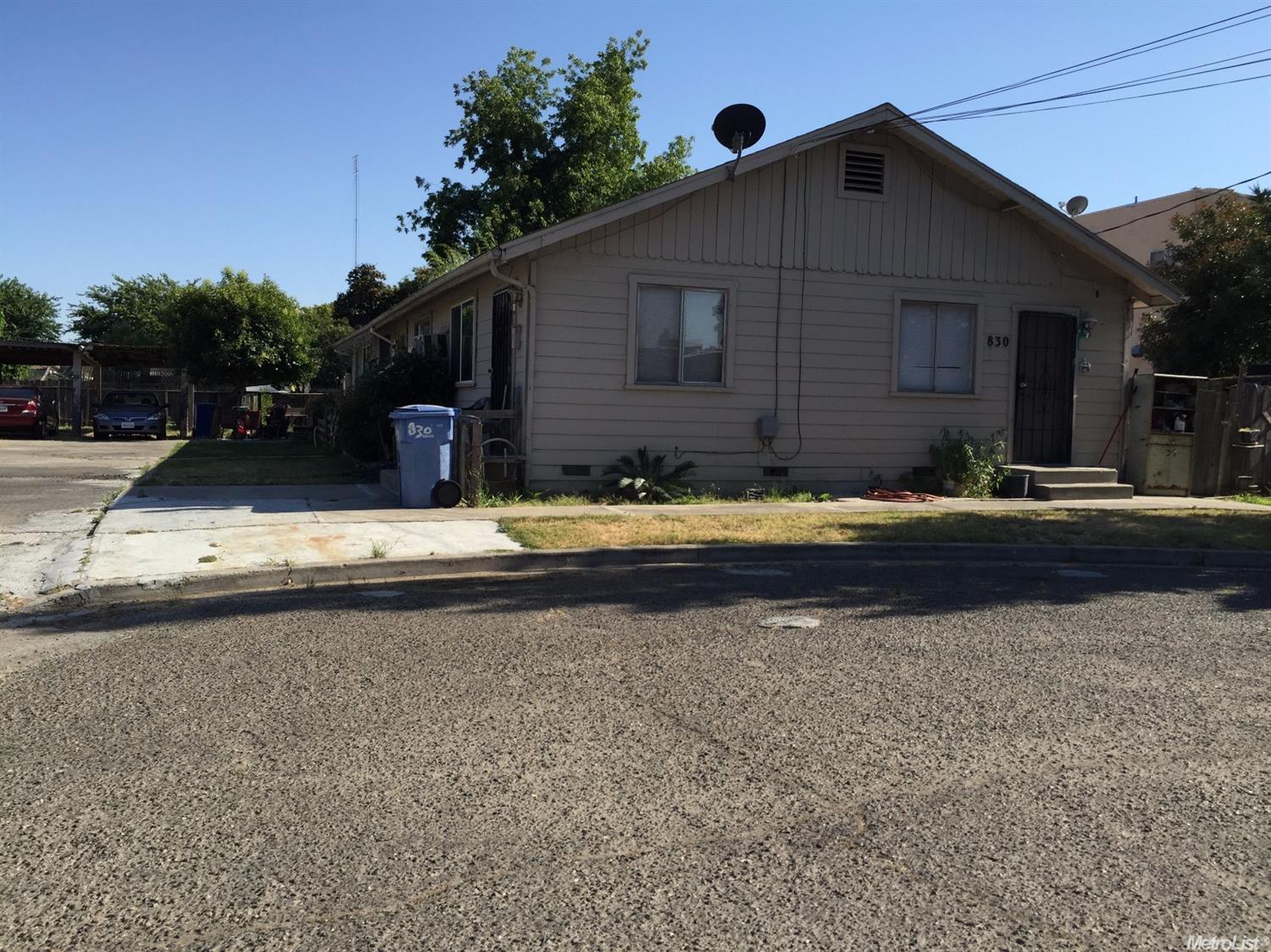 830 Wakefield Rd, Turlock, CA 95380 photo 2