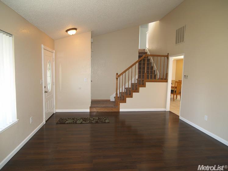671 Scarlett Pl, Tracy, CA 95376 photo 4