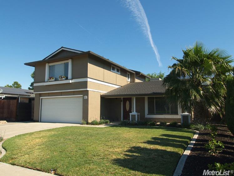 671 Scarlett Pl, Tracy, CA 95376 photo 1