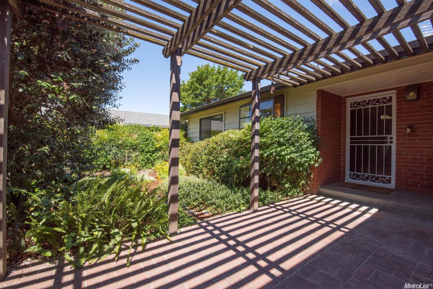 1401 Madrone Dr, Modesto, CA 95350 photo 3
