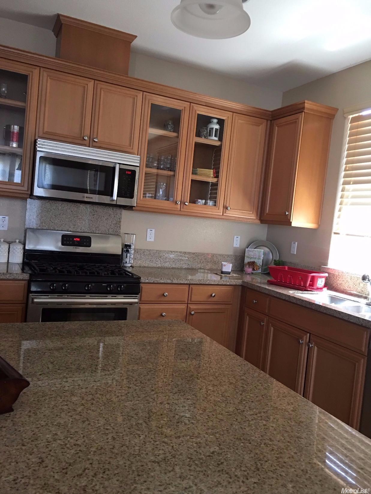 1503 Como Dr, Manteca, CA 95337 photo 10
