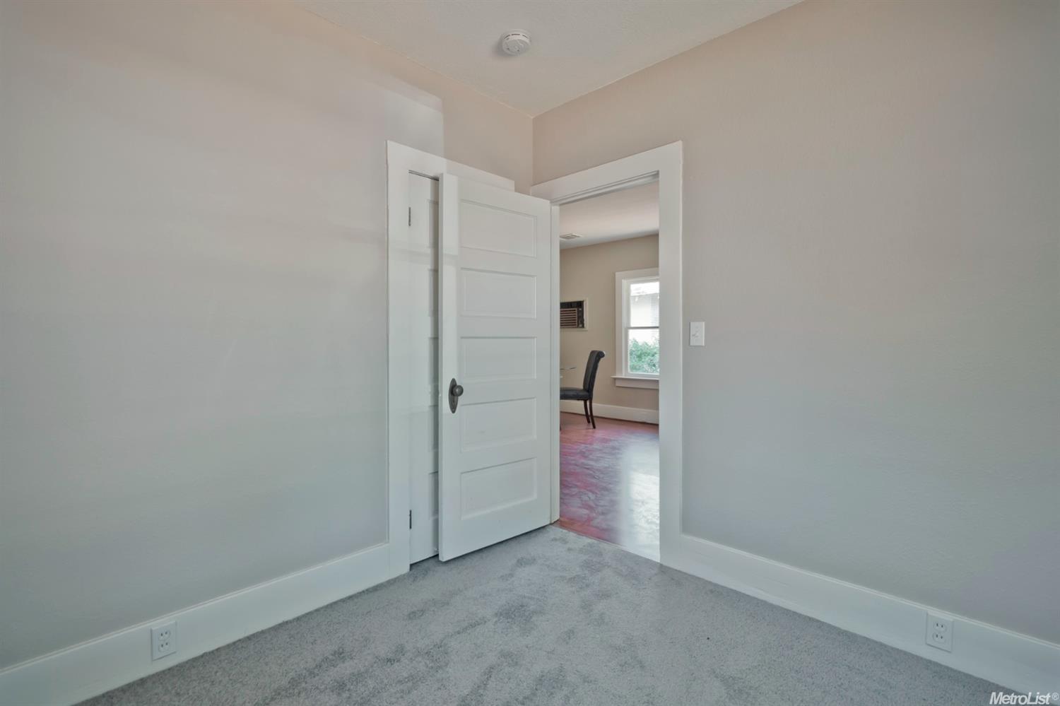 210 Semple St, Modesto, CA 95354 photo 8