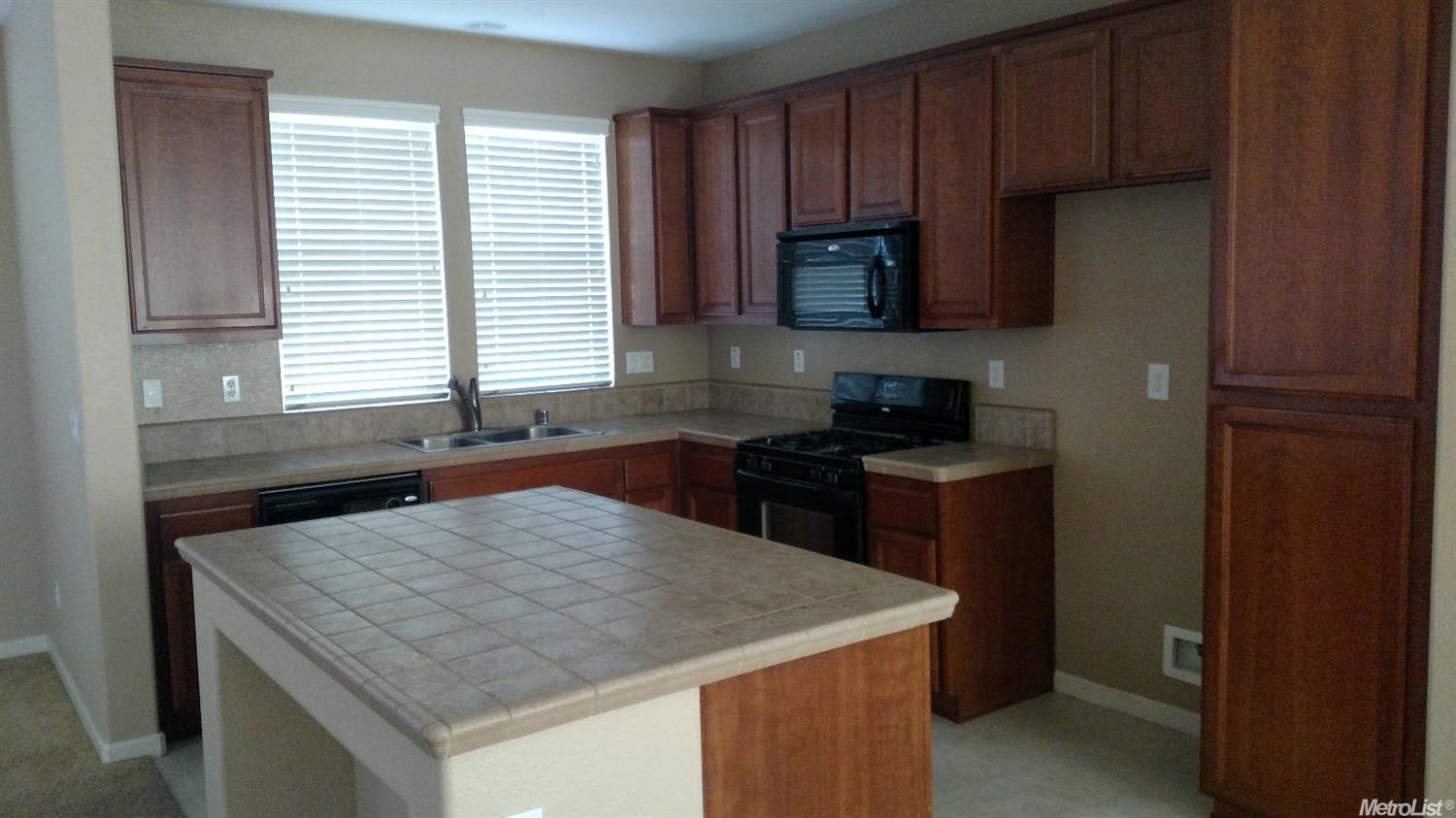 901 W Courtyards Loop, Lincoln, CA 95648 photo 10