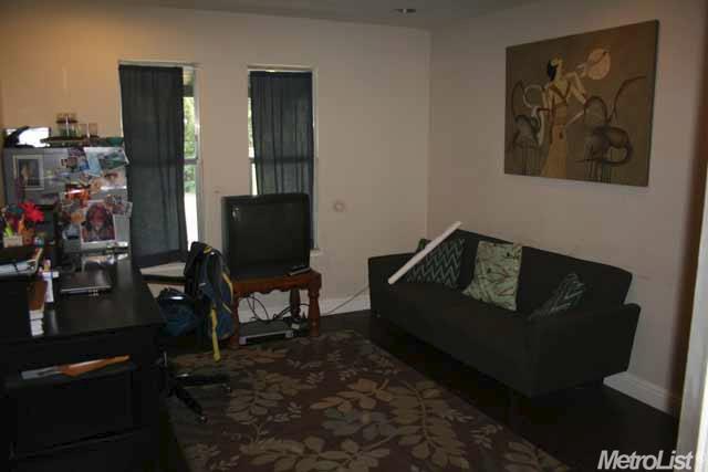 901 Durant St, Modesto, CA 95350 photo 5